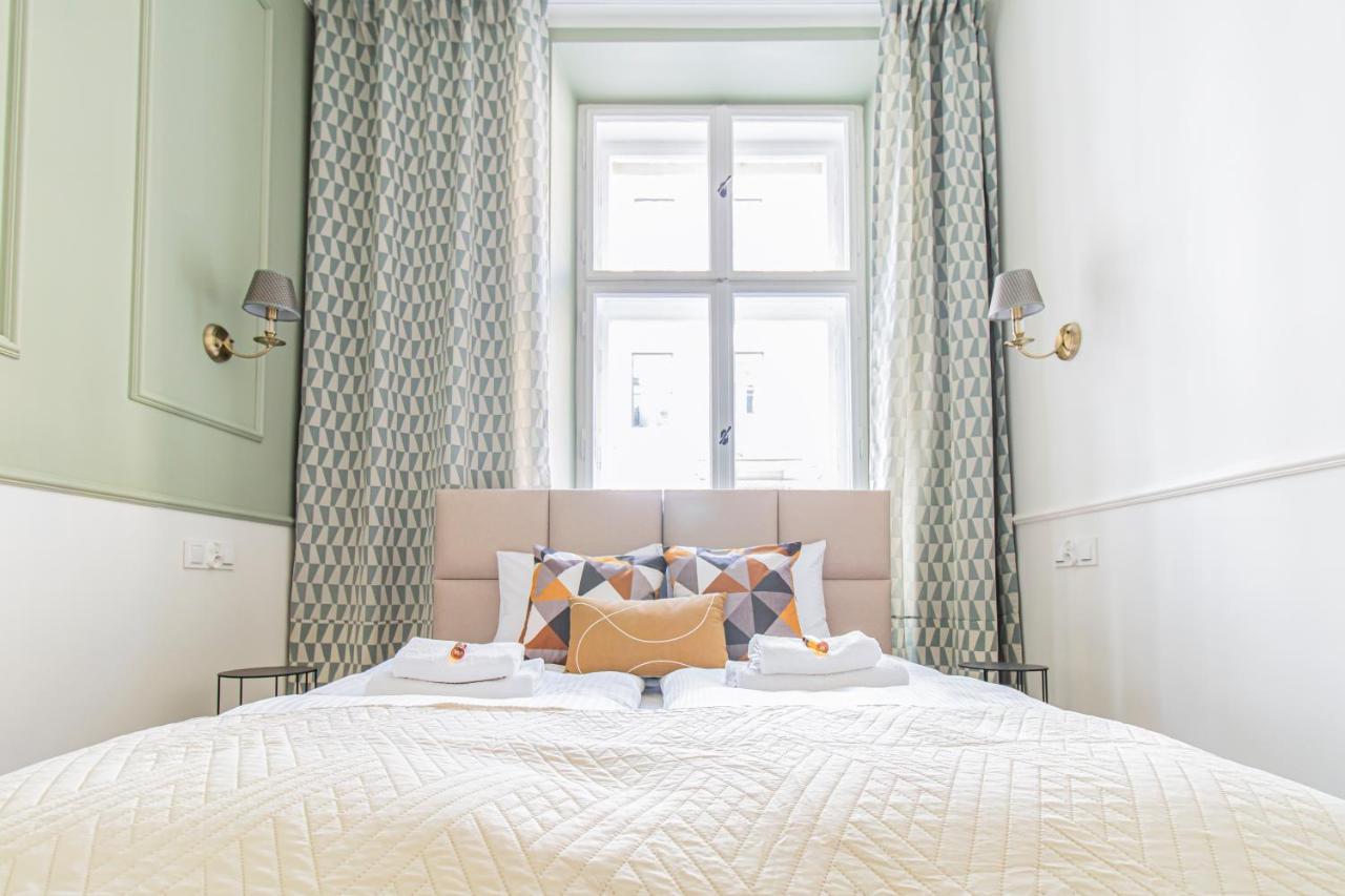 Modern Apartments Pilsudskiego Street Krakow Ngoại thất bức ảnh
